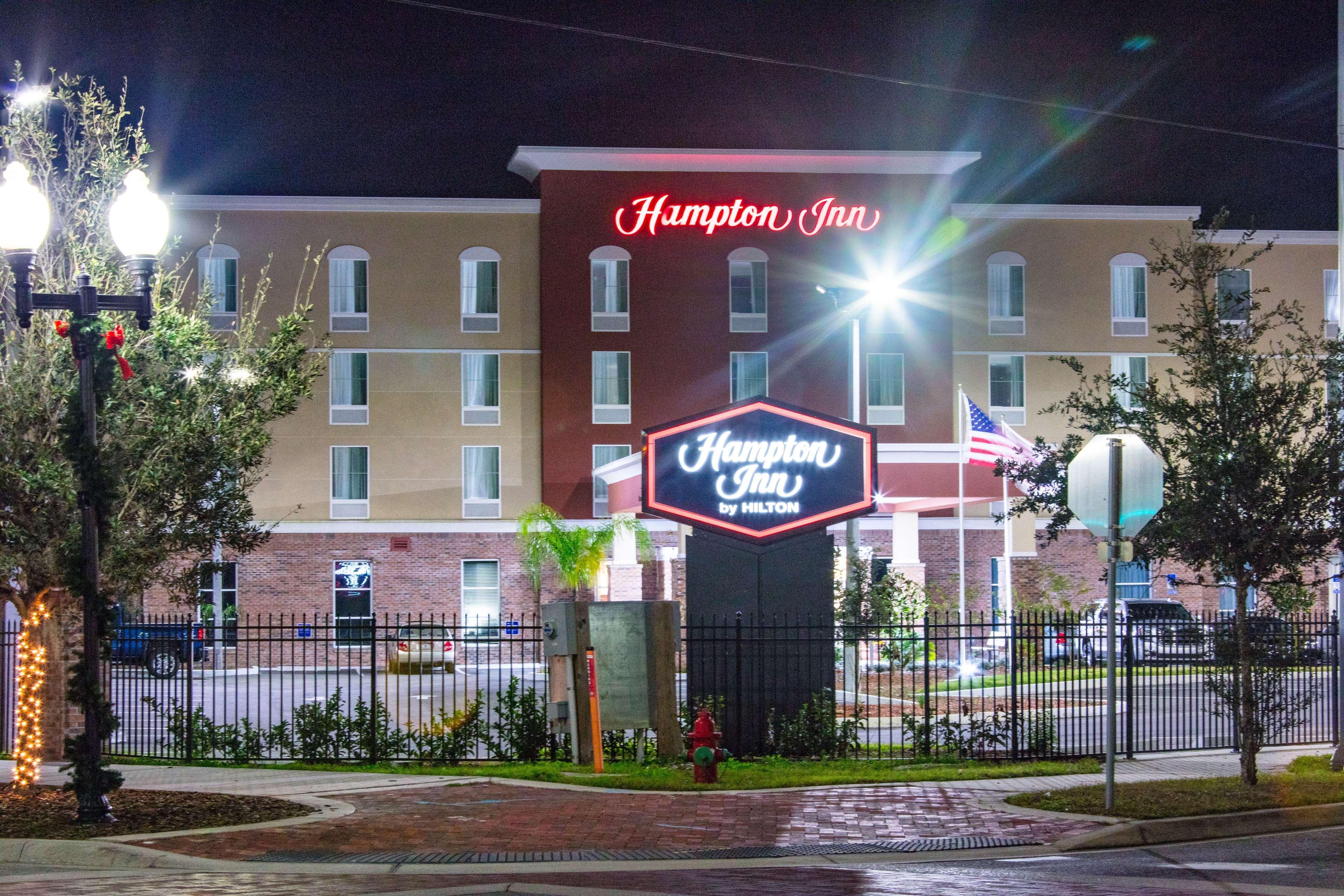 Hampton - Hotel 3*