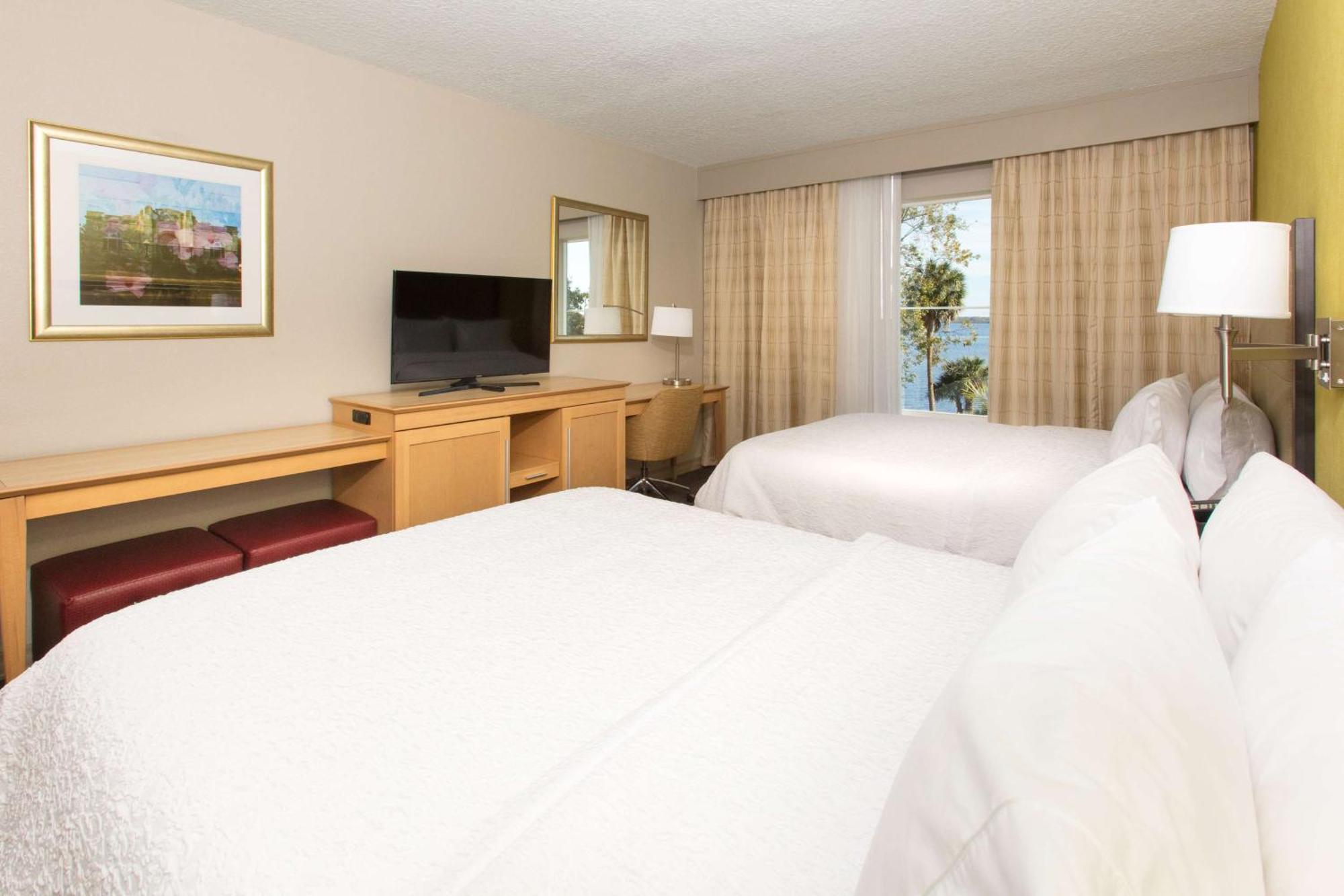 Hampton - Hotel