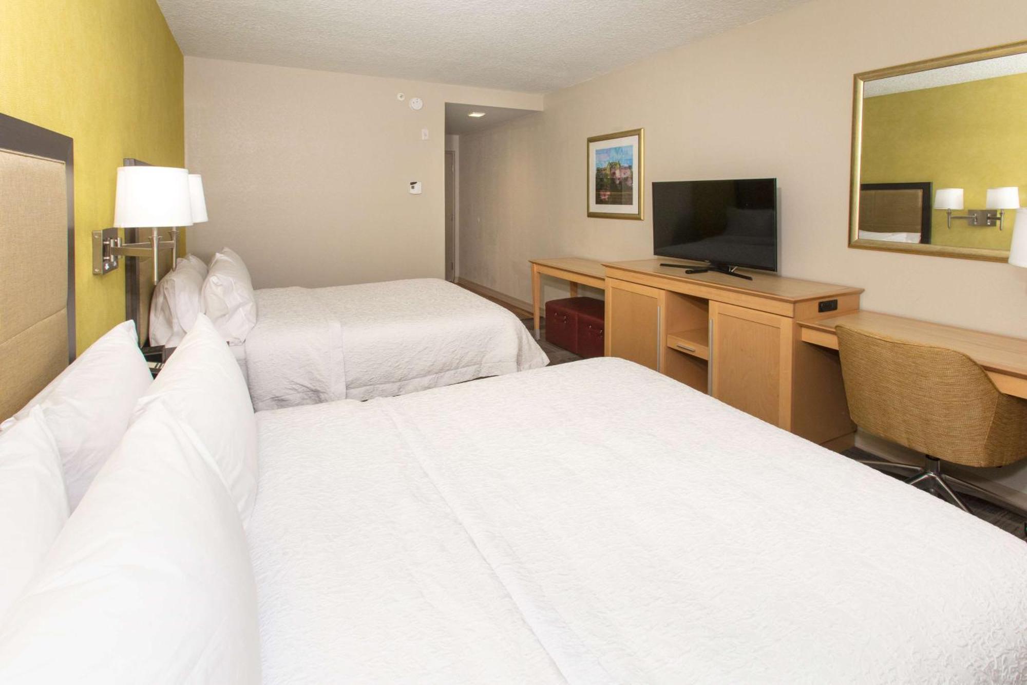 Hotel Hampton - 3*