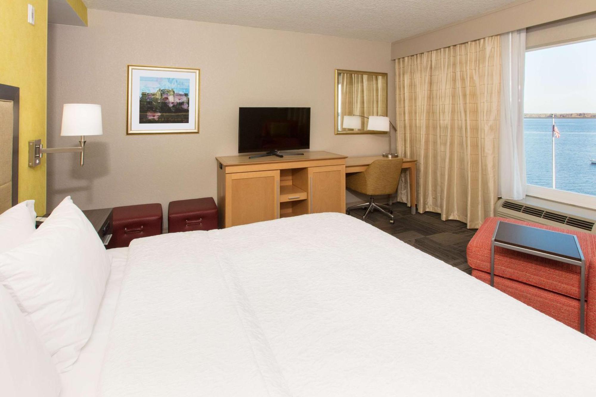 Hotel Hampton - 3*