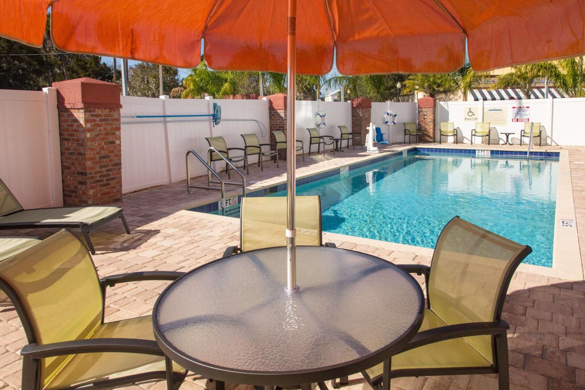 Hotel Hampton - Palatka